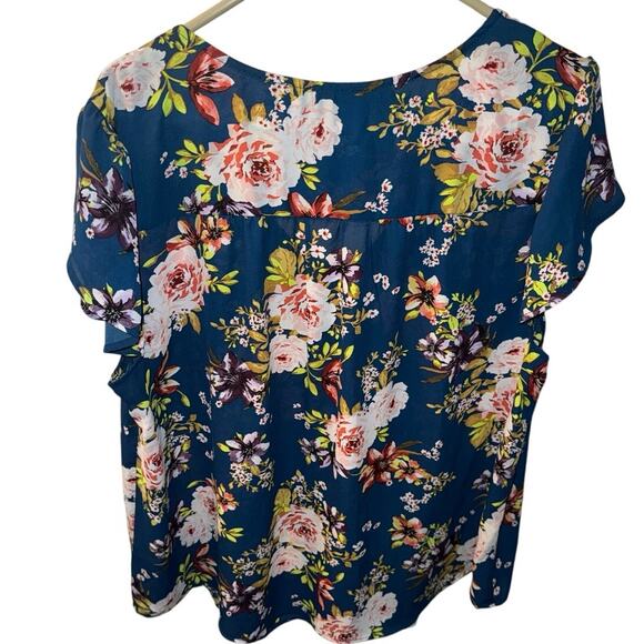 Women’s Torrid Tulip Sleeve Blouse Georgette Floral Navy Size 1 - Picture 4 of 6